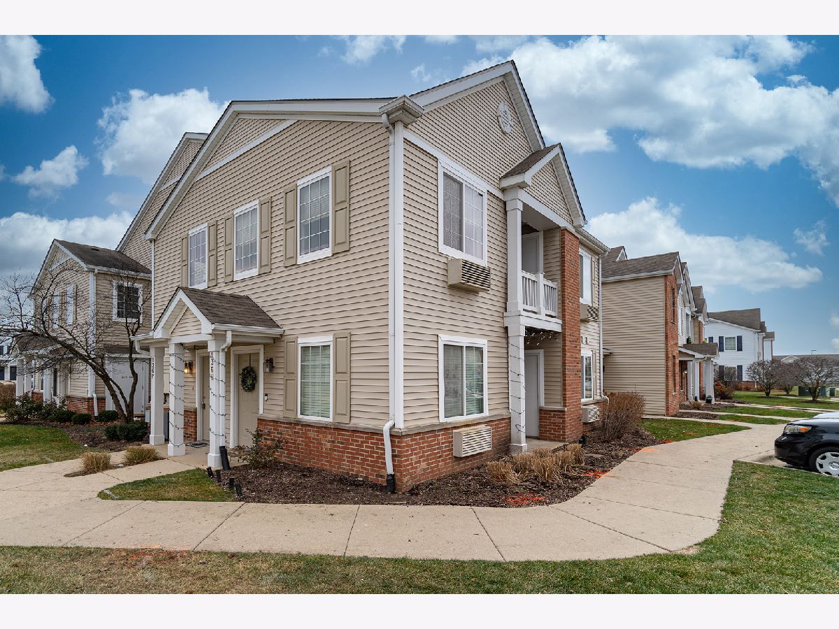 136 Bertram Drive, Yorkville, Illinois 60560 MLS 10956393 WinterCohen