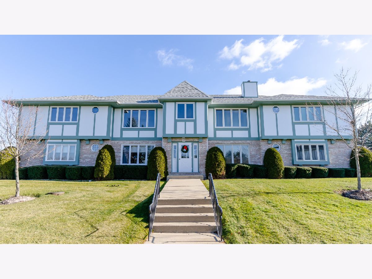 Condominiums Sold Edelweiss On The Lake Palos Park Illinois, 17 Saint Moritz