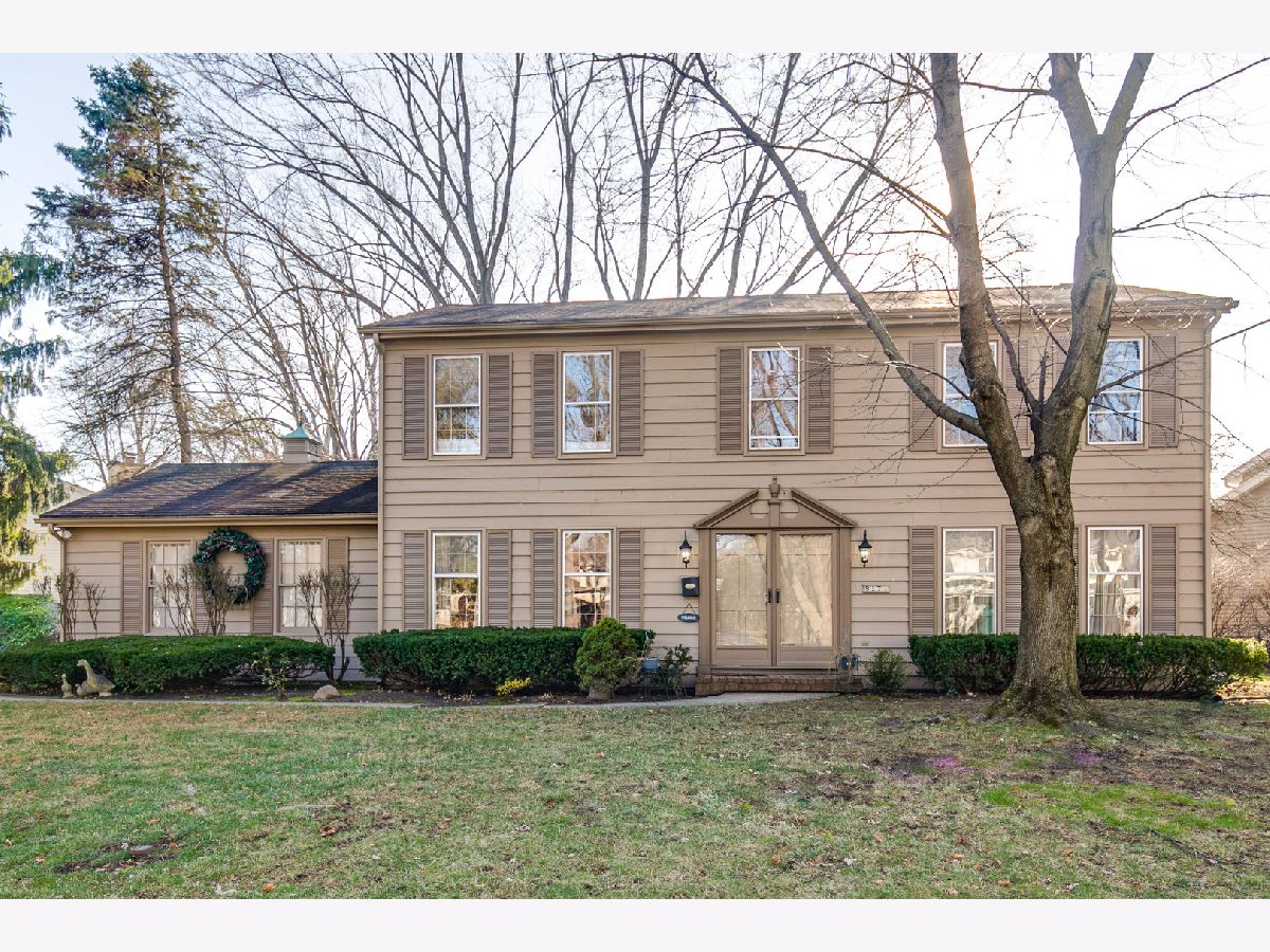 Homes Sold Regency Estates Libertyville Illinois, 917 Bedford