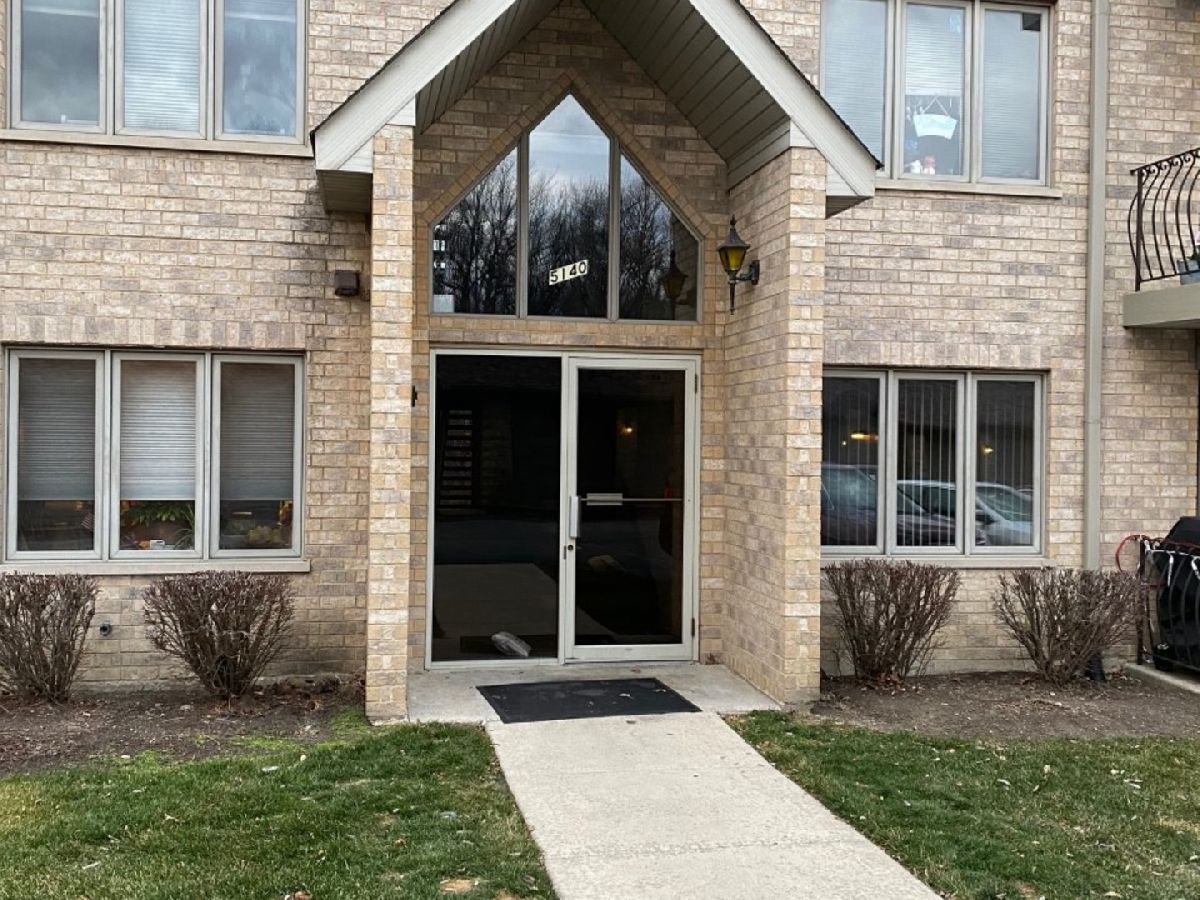 Condominiums Rented Shadow Creek Oak Forest Illinois, 5140 Shadow Creek