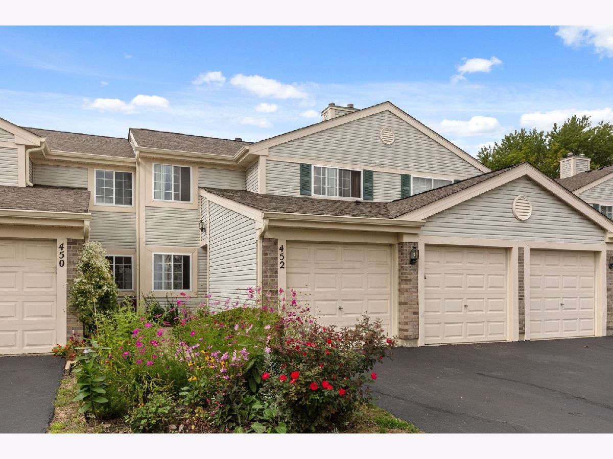 Townhomes & Condos Sold Deerpath Lake Palatine Illinois, 452 Fawn