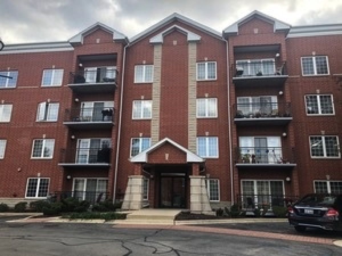 Condos & Townhomes Rented Riverwalk Rolling Meadows Illinois, 3501 Wellington