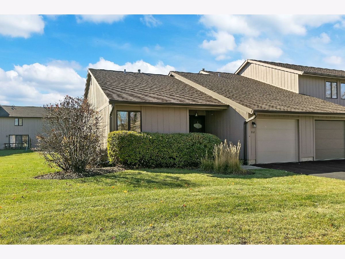 Townhomes Sold Stratford On Avon Grayslake Illinois, 851 Shakespeare