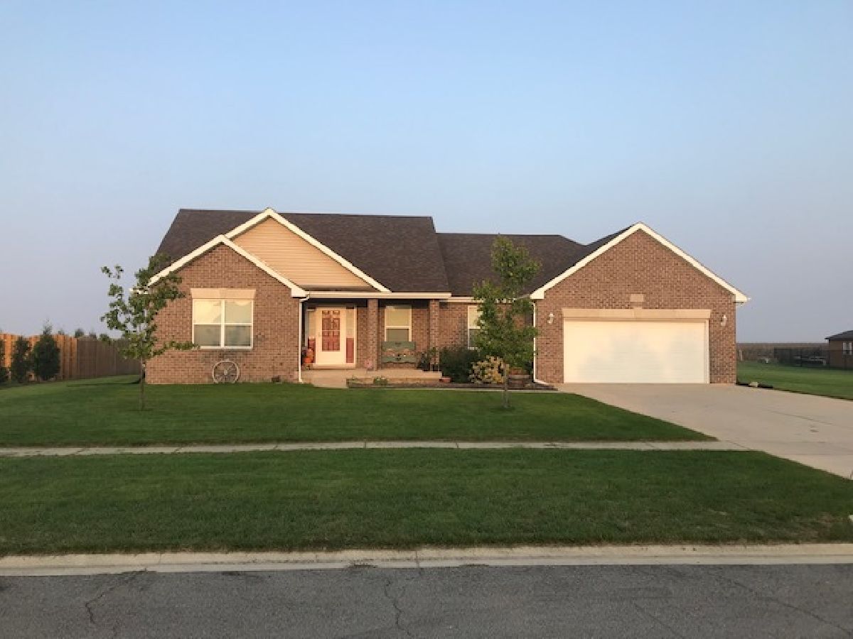 Homes Sold Indian Creek Leland Illinois, 525 Feather