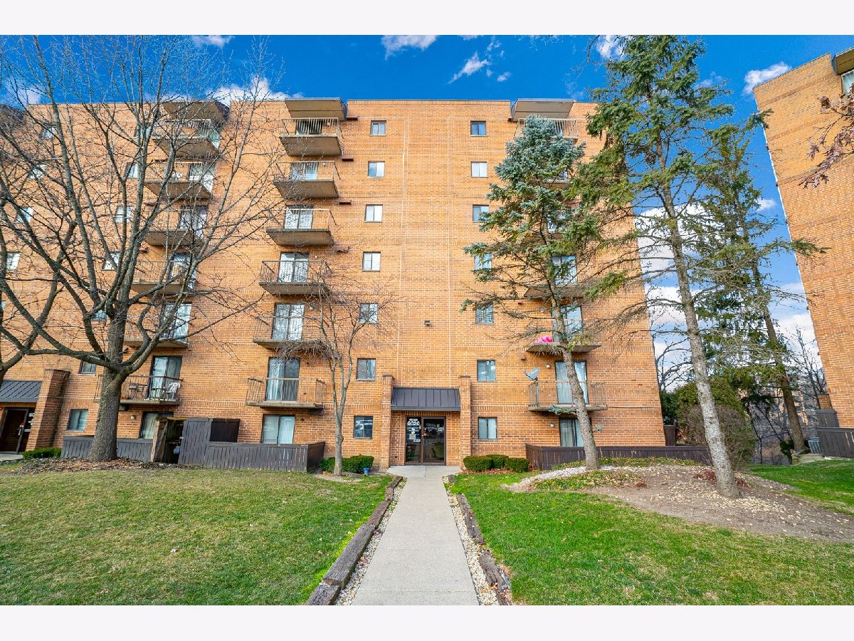 Edgewater Walk Tinley Park IL, Condos & Townhomes & Homes For Sale