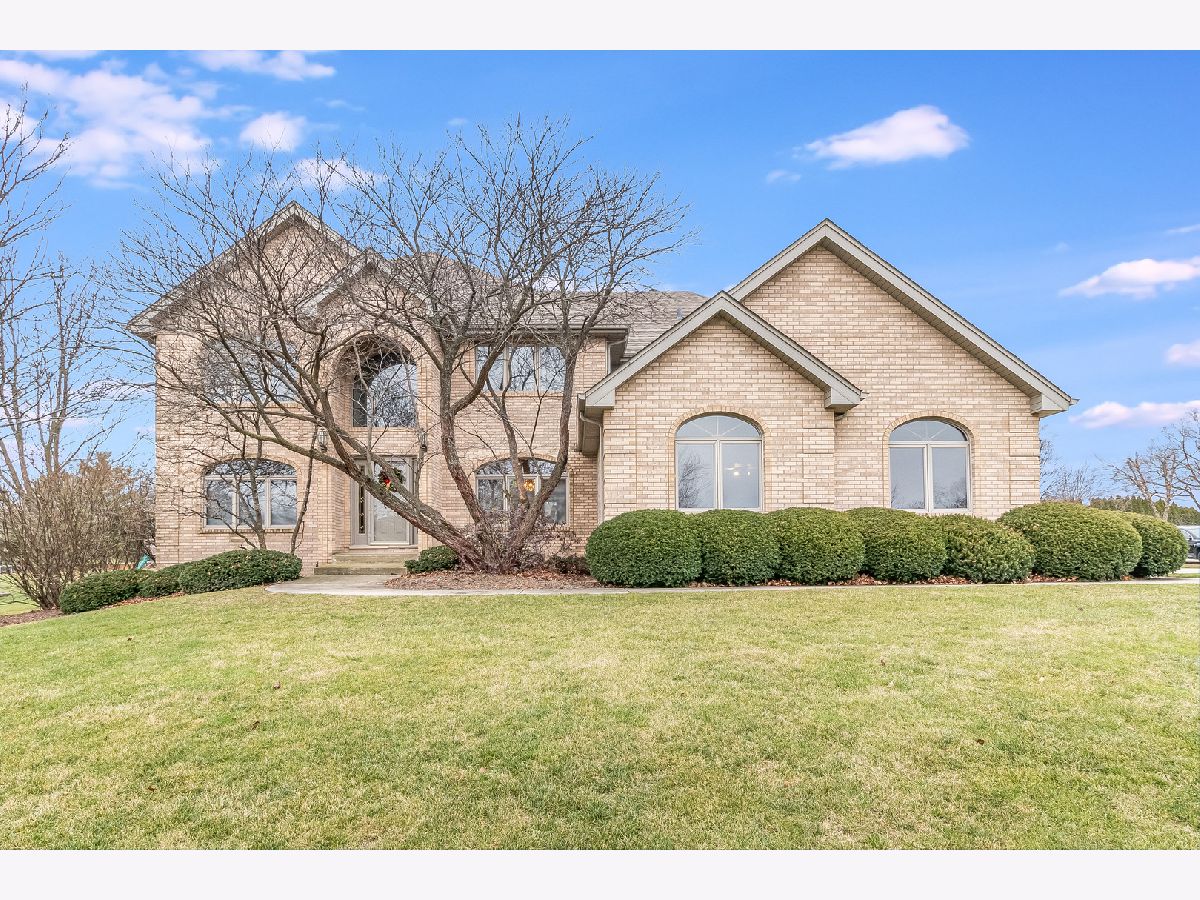 Homes Sold Fox Pointe Lemont Illinois, 13230 Fox Hill