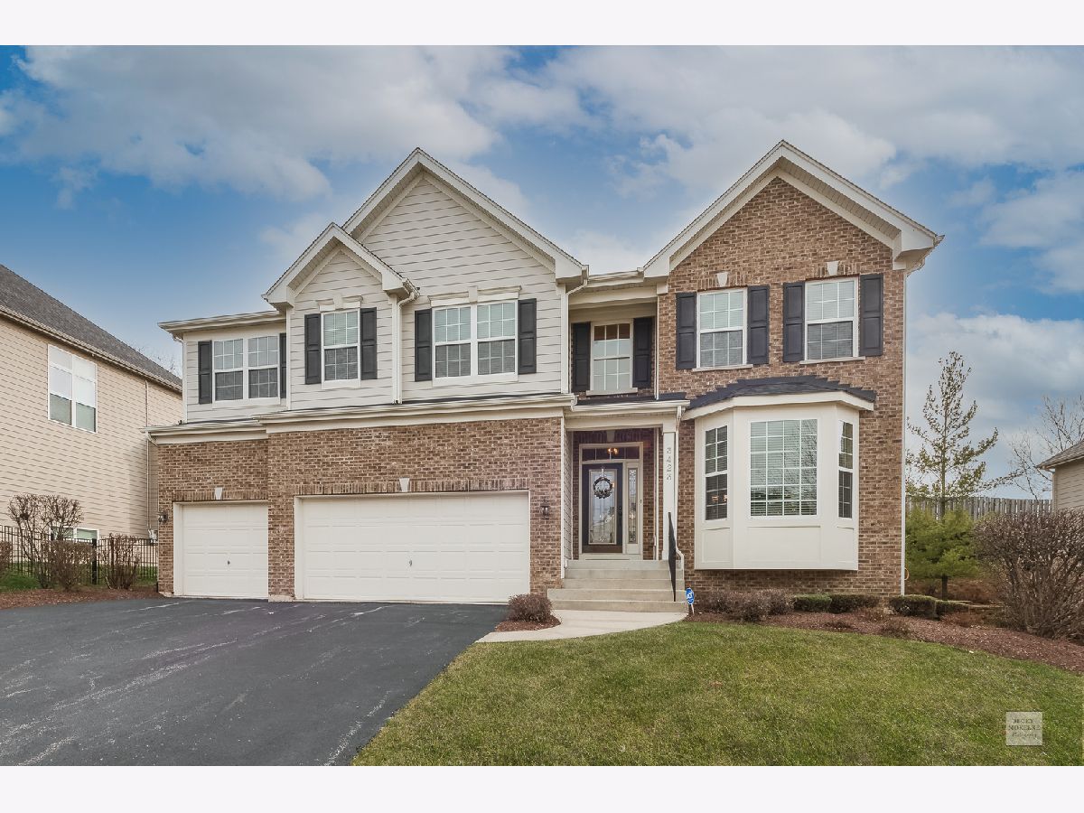 Homes Sold Noble Woods Woodridge Illinois, 3423 Noble