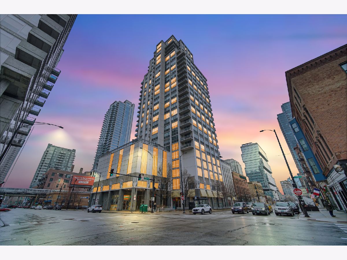 Condominiums Sold The Grand On Grand Chicago Illinois, 200 Grand