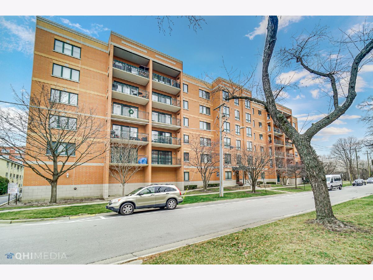 Condominiums Sold Ashland Place Des Plaines Illinois, 1636 Ashland