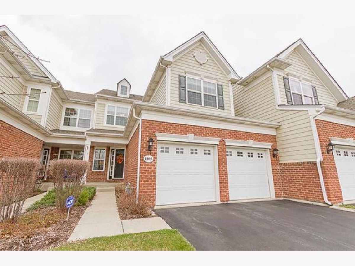 Homes & Townhomes Rented Bowes Creek Country Club Elgin Illinois, 1105 Iron Horse