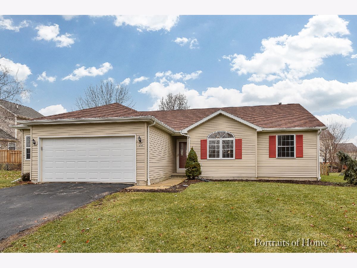 Homes Sold Overlook Point Dekalb Illinois, 1251 Scott