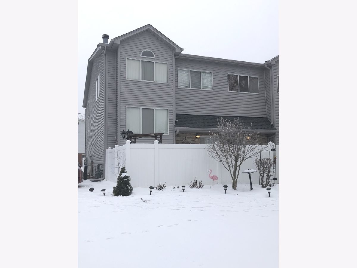Townhomes & Condos Rented Fox Chase Aurora Illinois, 351 Park Ridge