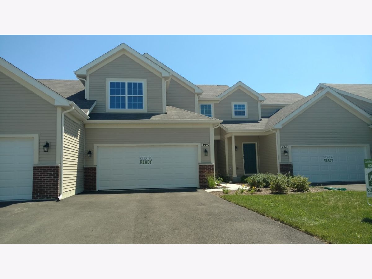 Townhomes Sold The Townes At Ashcroft Walk Oswego Illinois, 225 Dorset