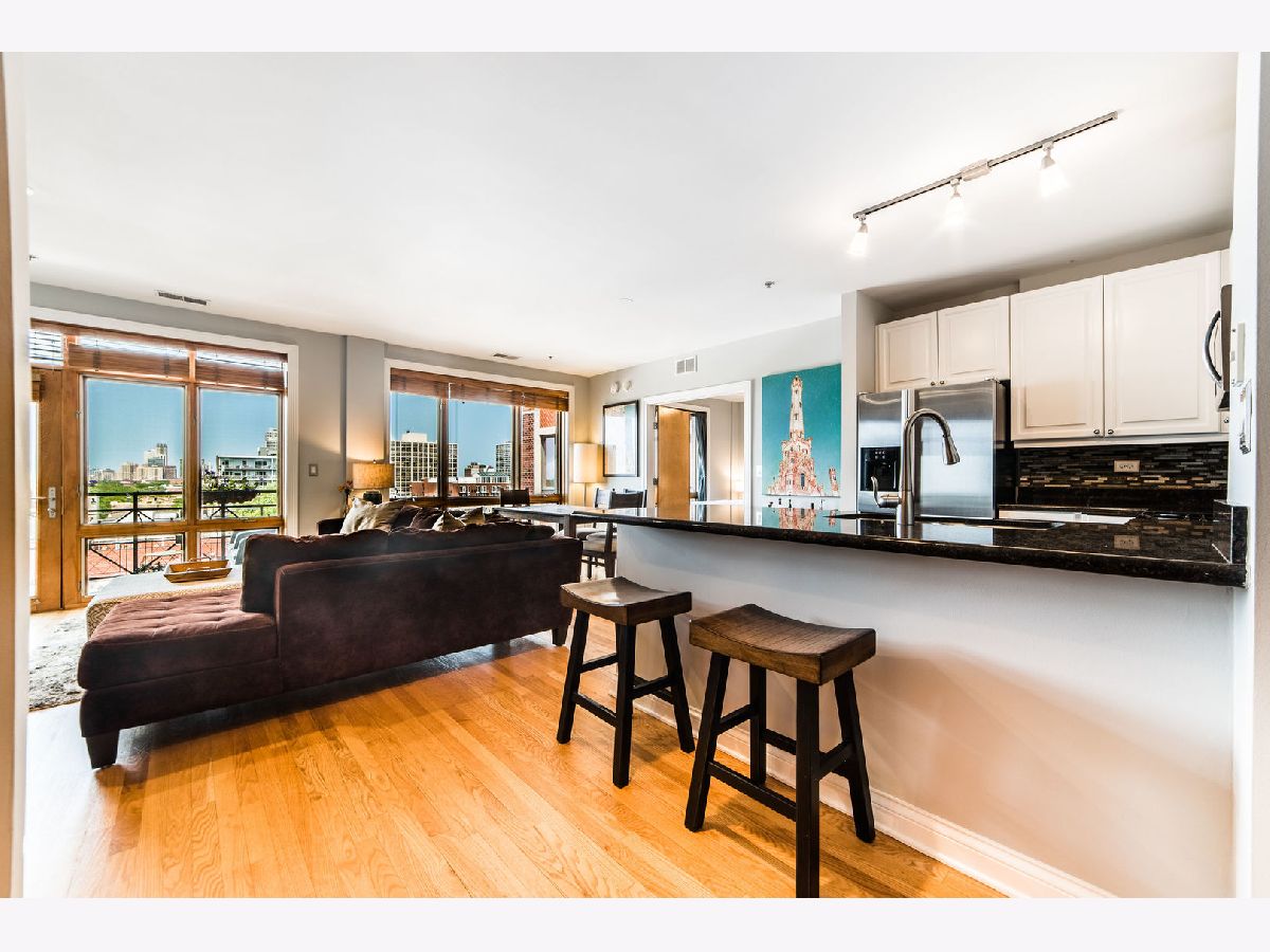 Condominiums Sold Royalton Towers Chicago Illinois, 1444 Orleans