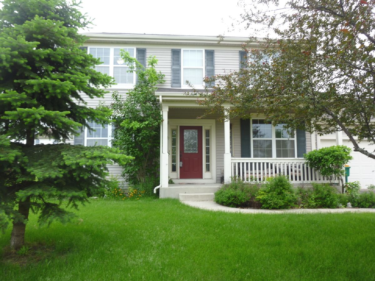Homes & Condos & Townhomes Rented Riverbend Genoa Illinois, 303 Market