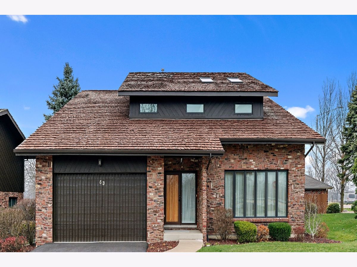 Townhomes & Condos & Homes Sold Hidden Lake Estates Palos Hills Illinois, 53 Lucas