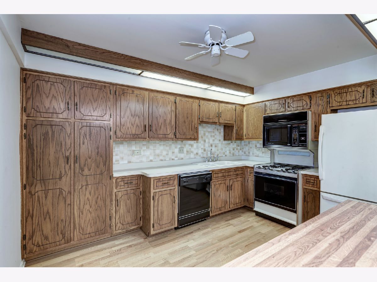 6329 Clarendon Hills Road, Willowbrook, Illinois 60527 MLS 10964930