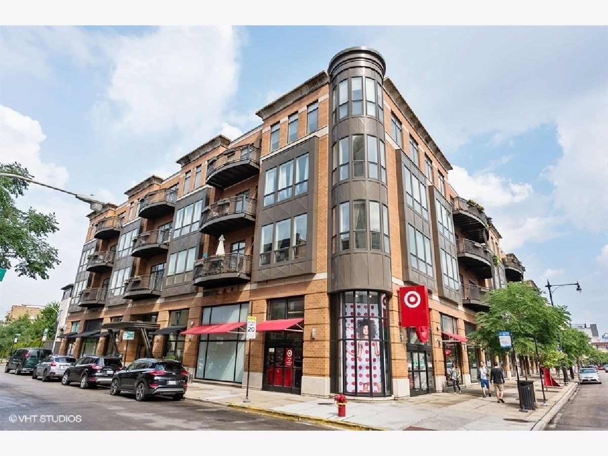 Condominiums Rented Lincoln Park Commons Chicago Illinois, 600 Drummond