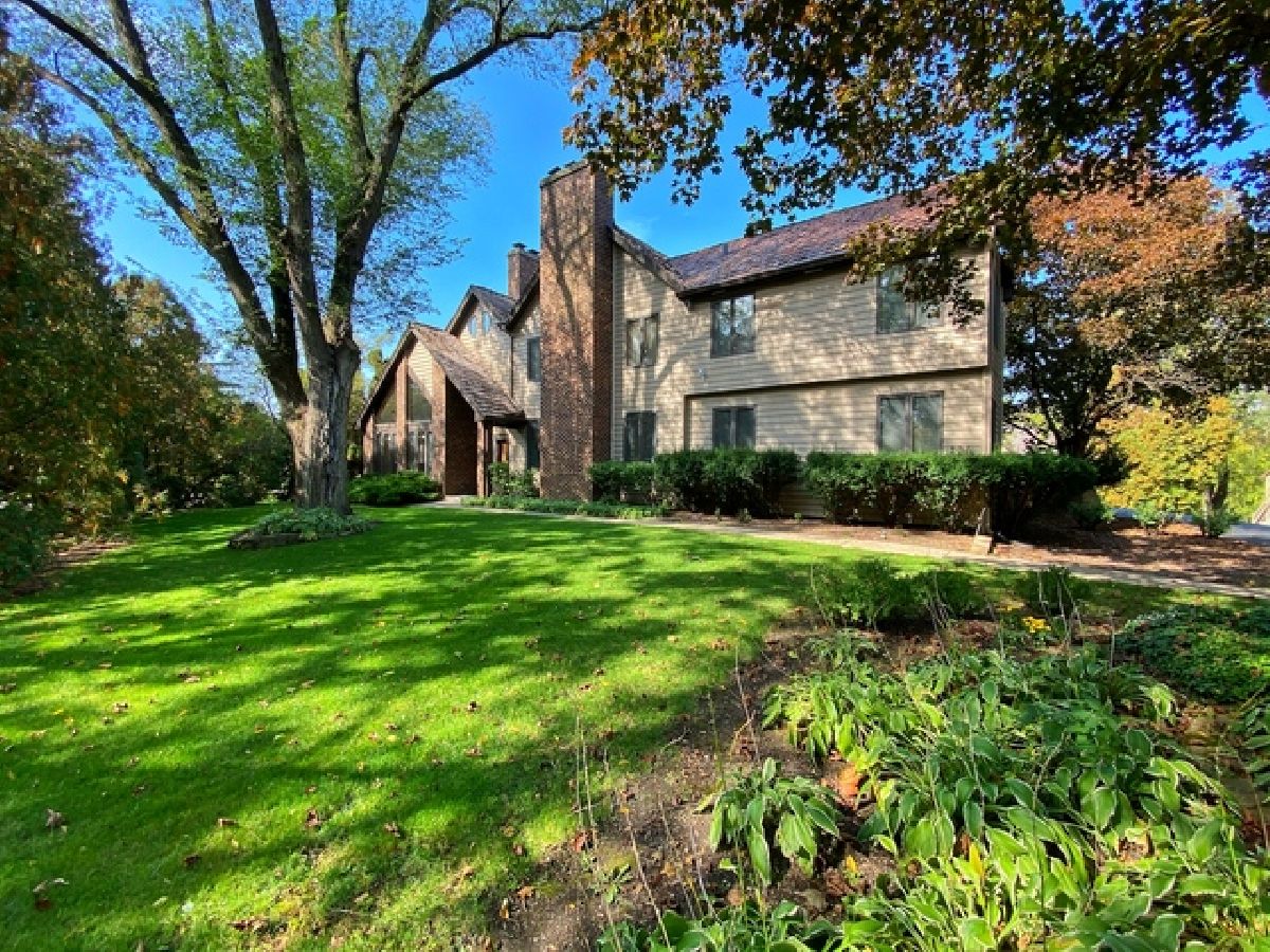 Homes Sold Country Club Estates Inverness Illinois, 206 Bradwell