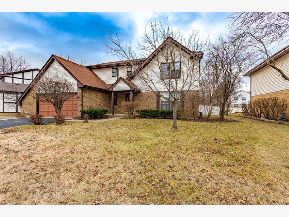 Homes Sold Circle Bay Estates Elk Grove Village Illinois, 529 Northport