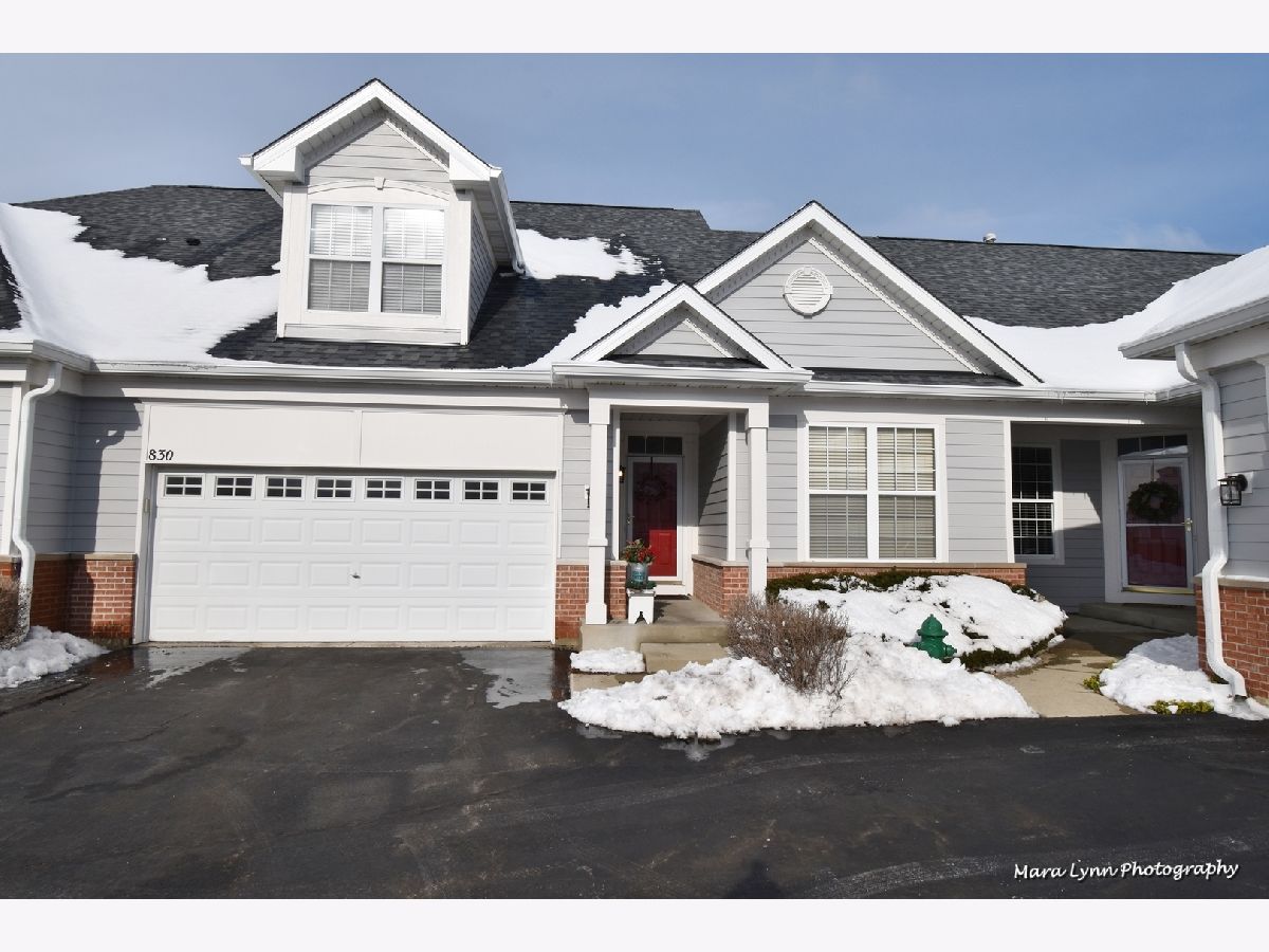 Homes & Townhomes Sold Windemere Batavia Illinois, 830 Skyline