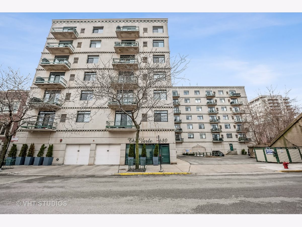Condominiums Sold The Verde Chicago Illinois, 680 Green