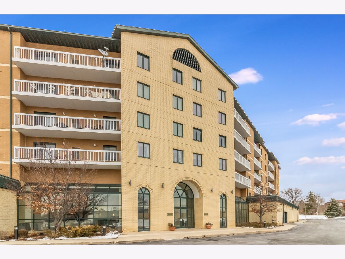 Condominiums Sold Willow Pointe Villa Park Illinois, 1500 Ardmore