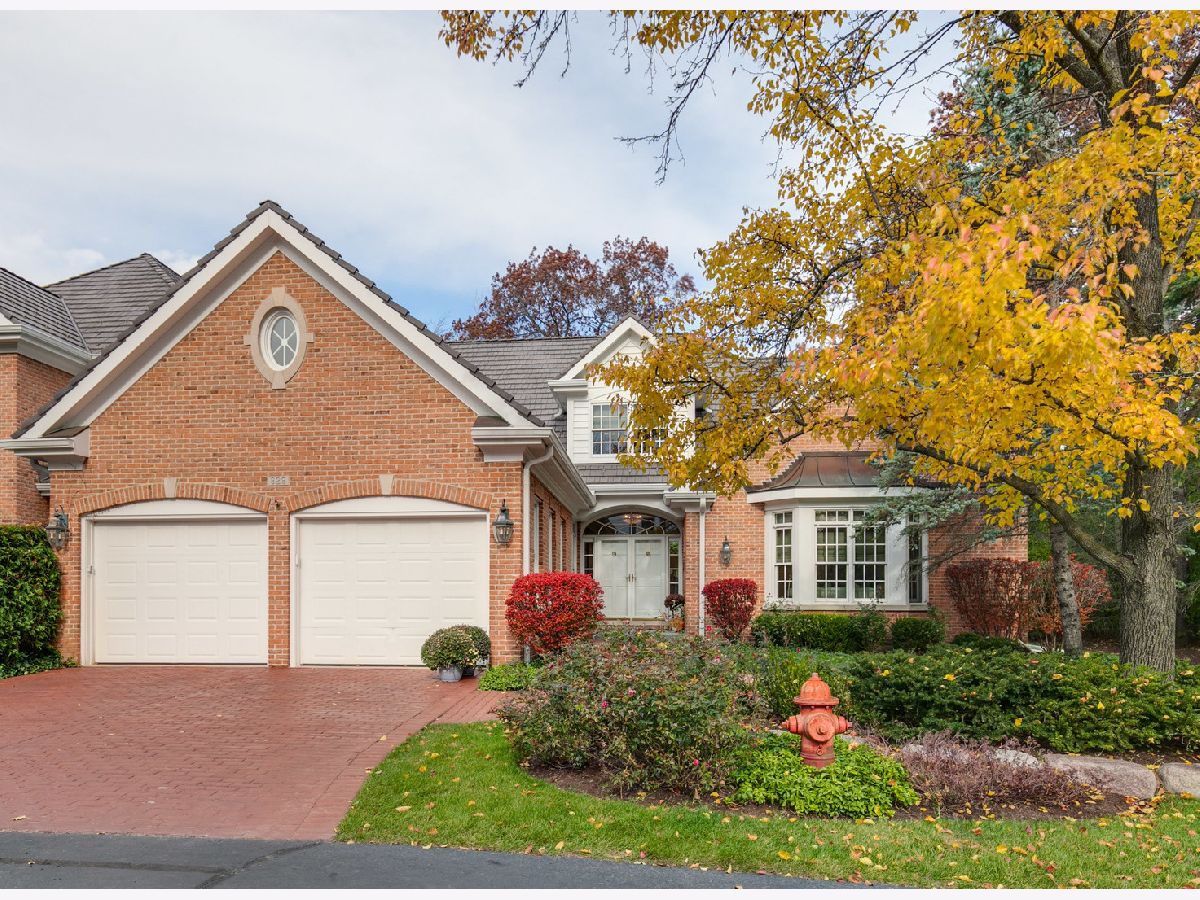 Townhomes Sold Woodland Creek Manor Lake Forest Illinois, 829 Knightsbridge