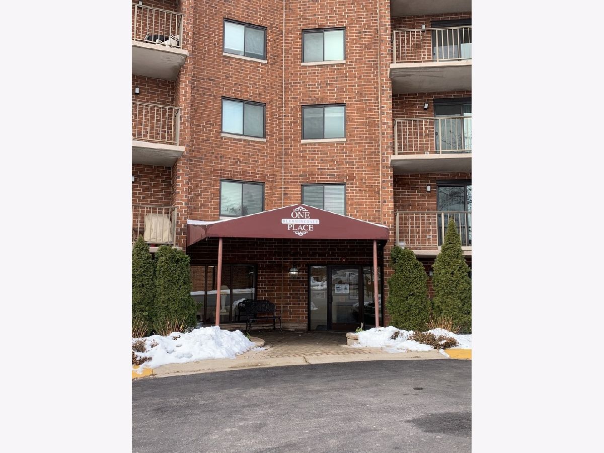 One Bloomingdale Place Bloomingdale IL, Condominiums For Sale & For