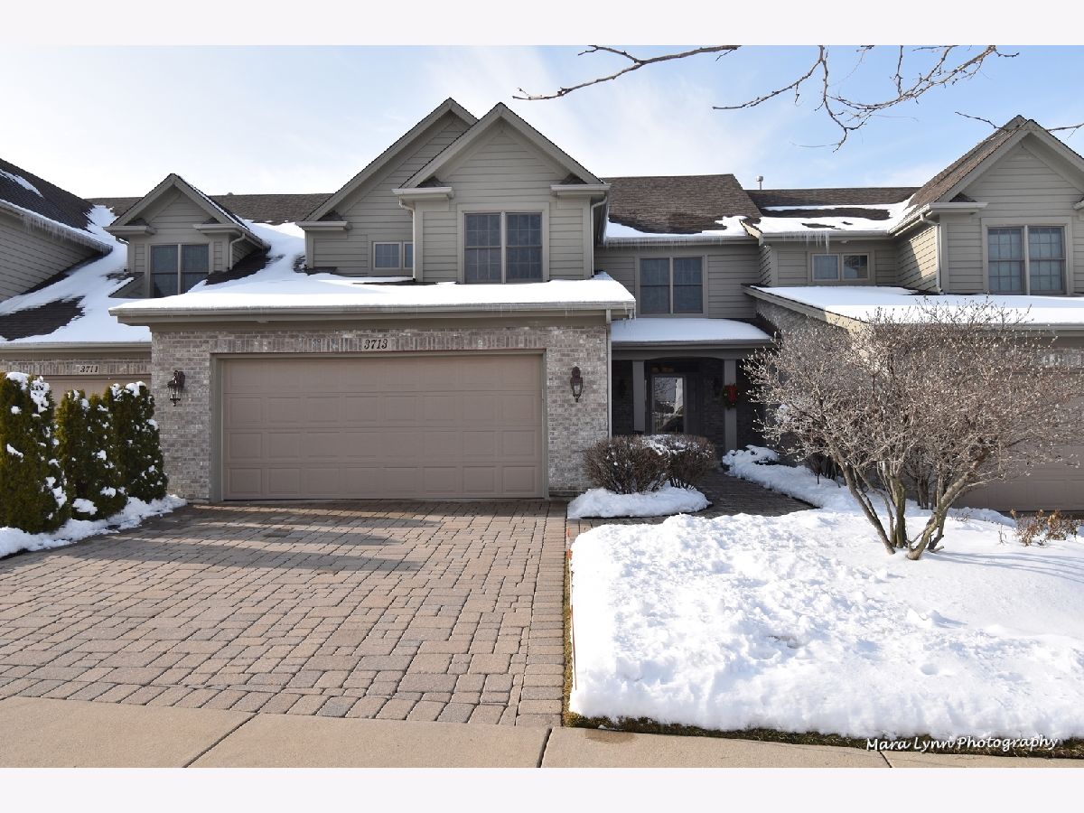 Townhomes & Homes Sold Prairie Ridge Geneva Illinois, 3713 Ridge Pointe