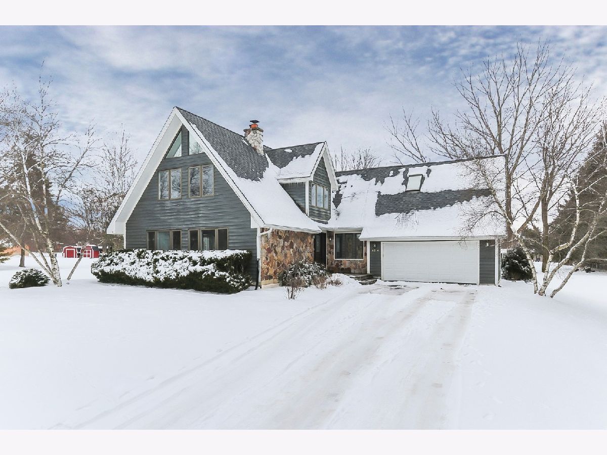 Homes Sold Colleens Cote Huntley Illinois, 6214 Crescent