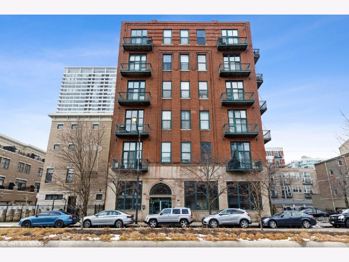Condominiums Sold Bicycle Station Lofts Chicago Illinois, 1632 Indiana