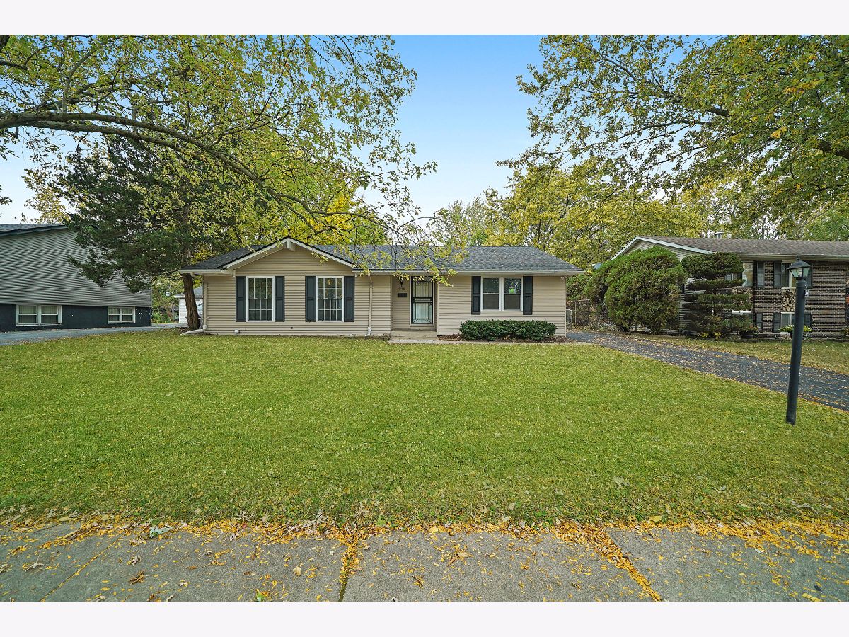 Homes Sold Cricket Hill Matteson Illinois, 946 Harvard