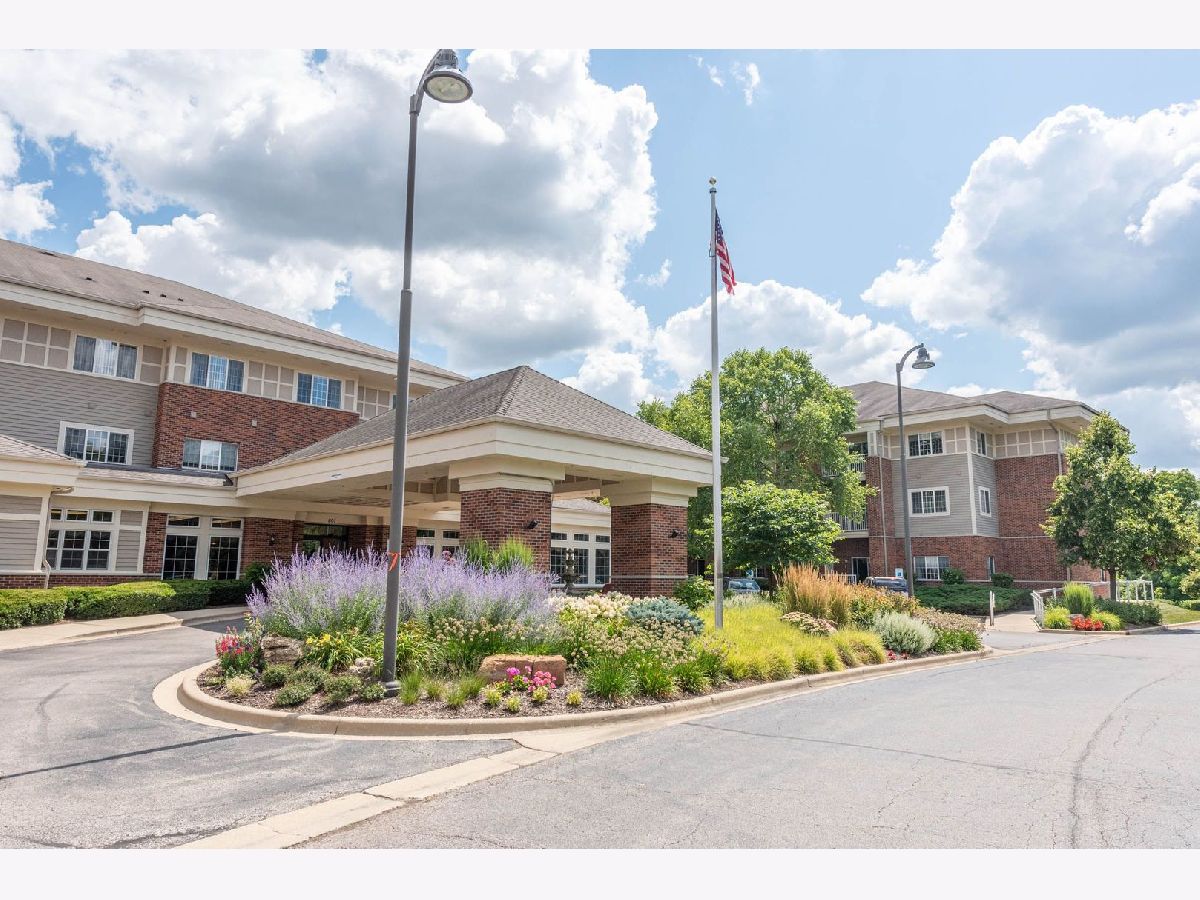 Condominiums Rented The Greens Of Elgin Elgin Illinois, 801 Mclean