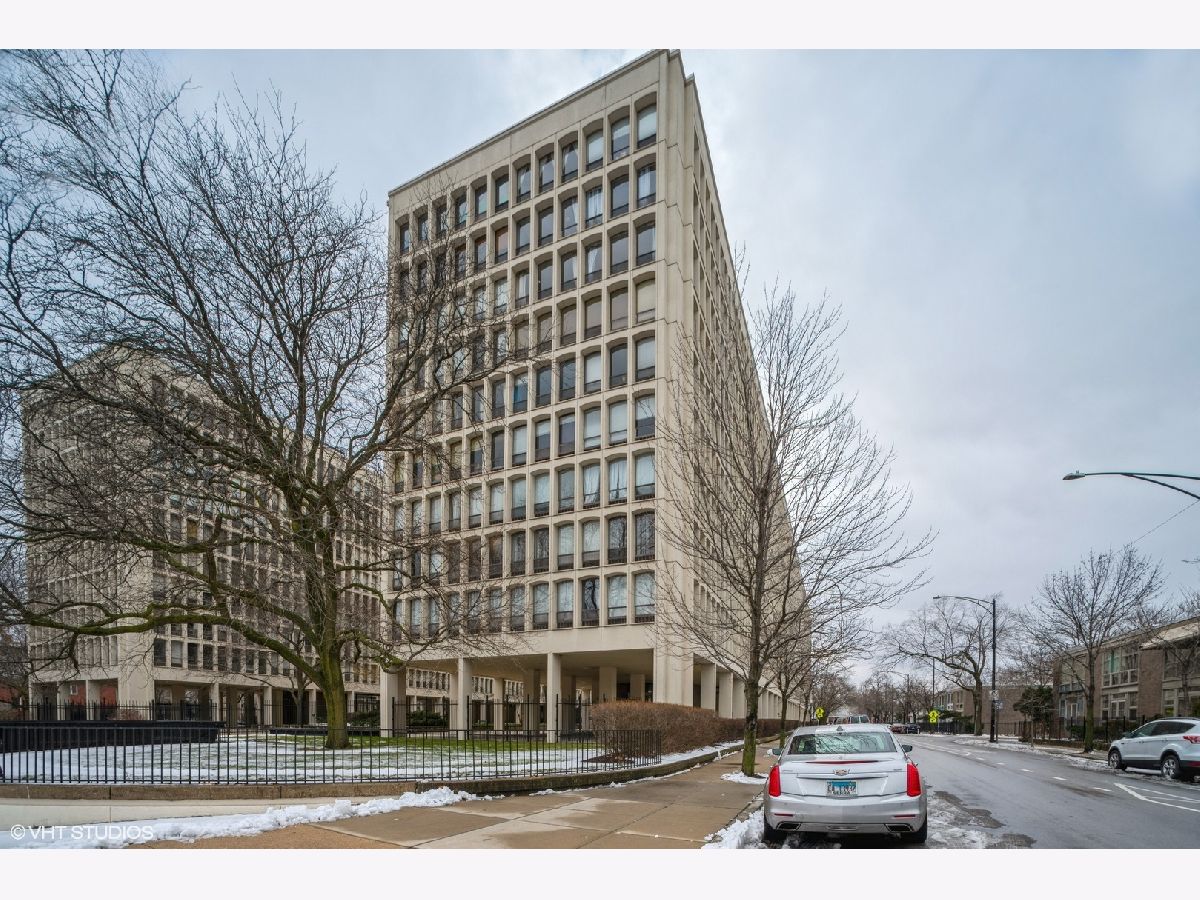 University Park Condos Chicago IL, Condominiums For Sale & For Rent