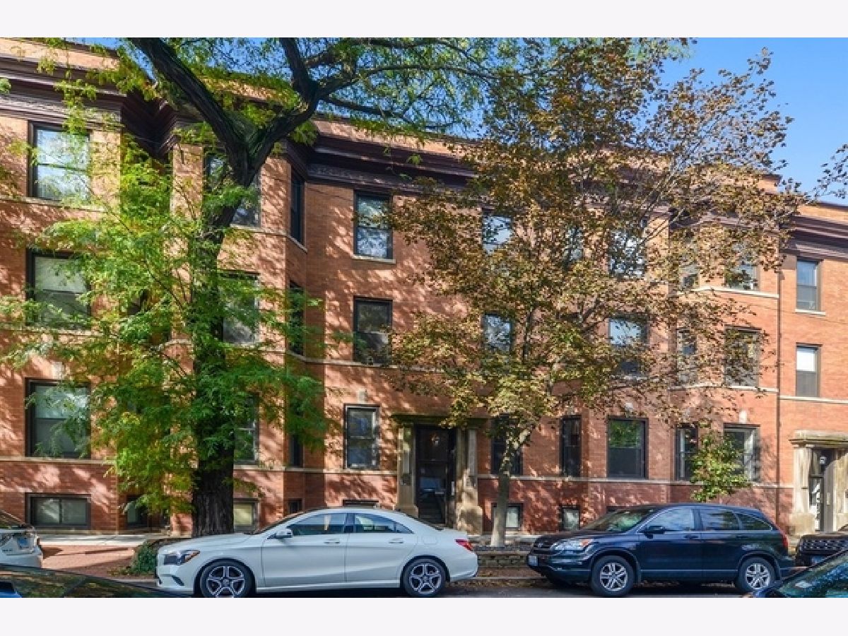 Condominiums & Homes Rented Kensington Chicago Illinois, 2006 Kenmore