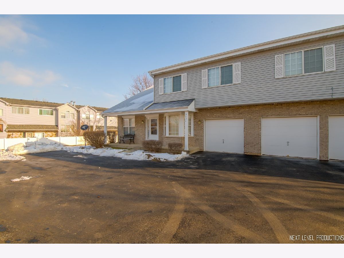 Townhomes & Condos Sold Emerald Shores Aurora Illinois, 3494 Willowview