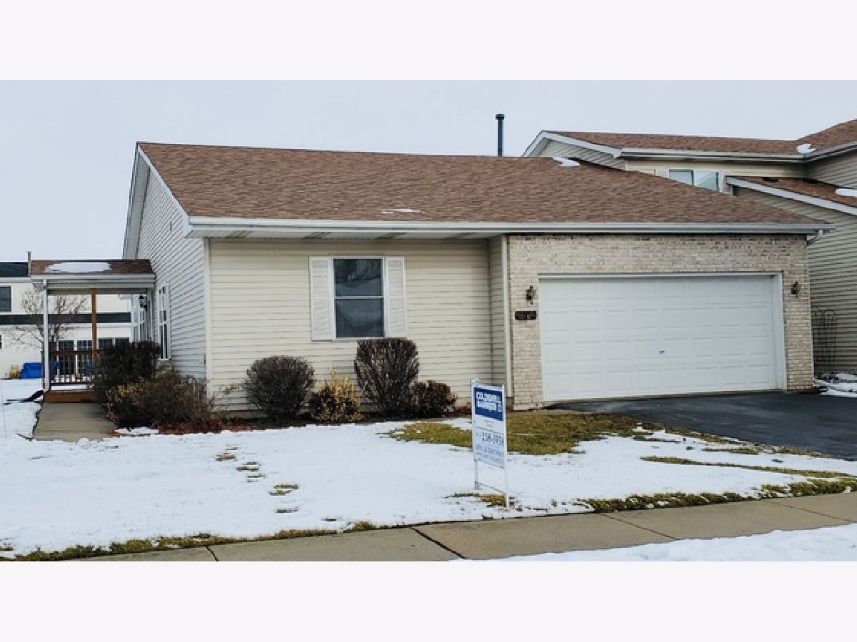 Townhomes & Homes Sold Illowa Farms Somonauk Illinois, 220 Morrow