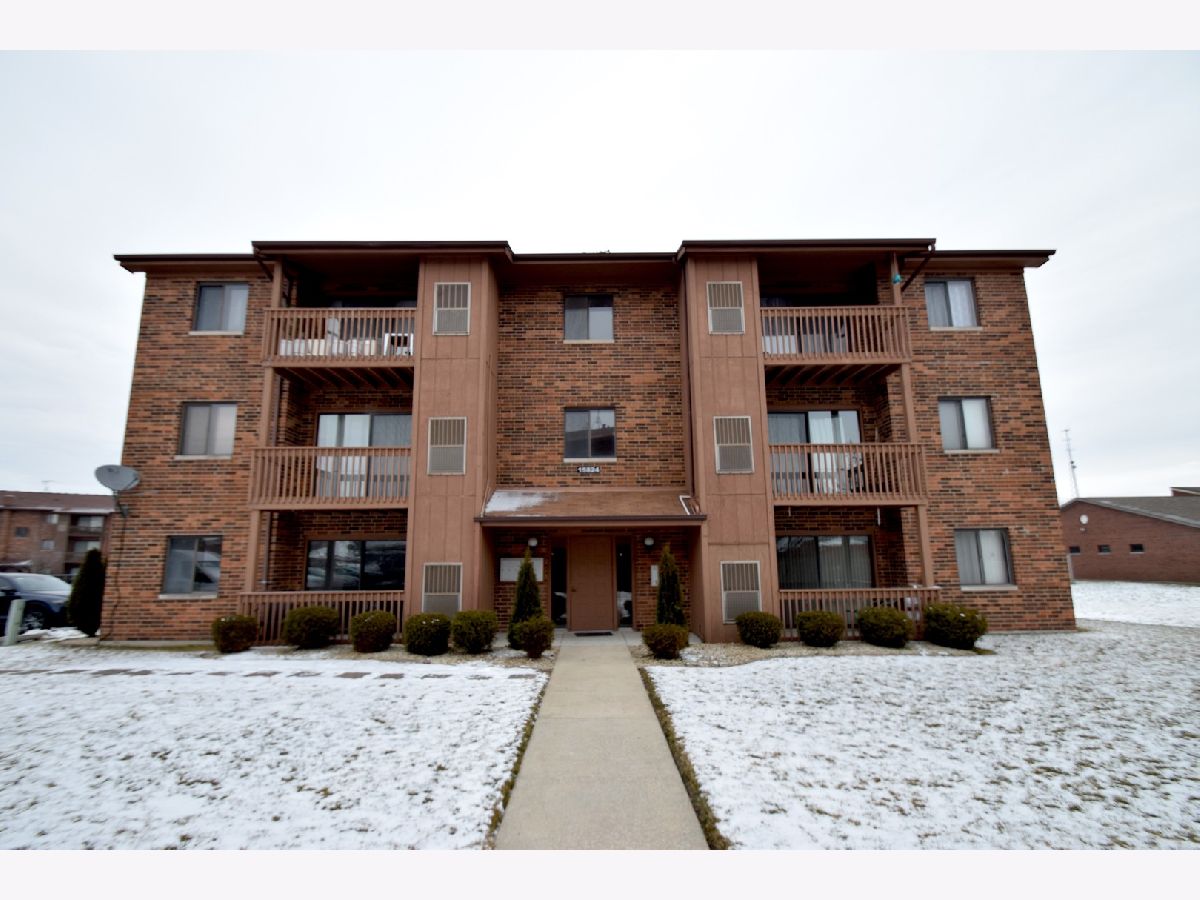 Condominiums Rented Shibui Oak Forest Illinois, 15824 Peggy