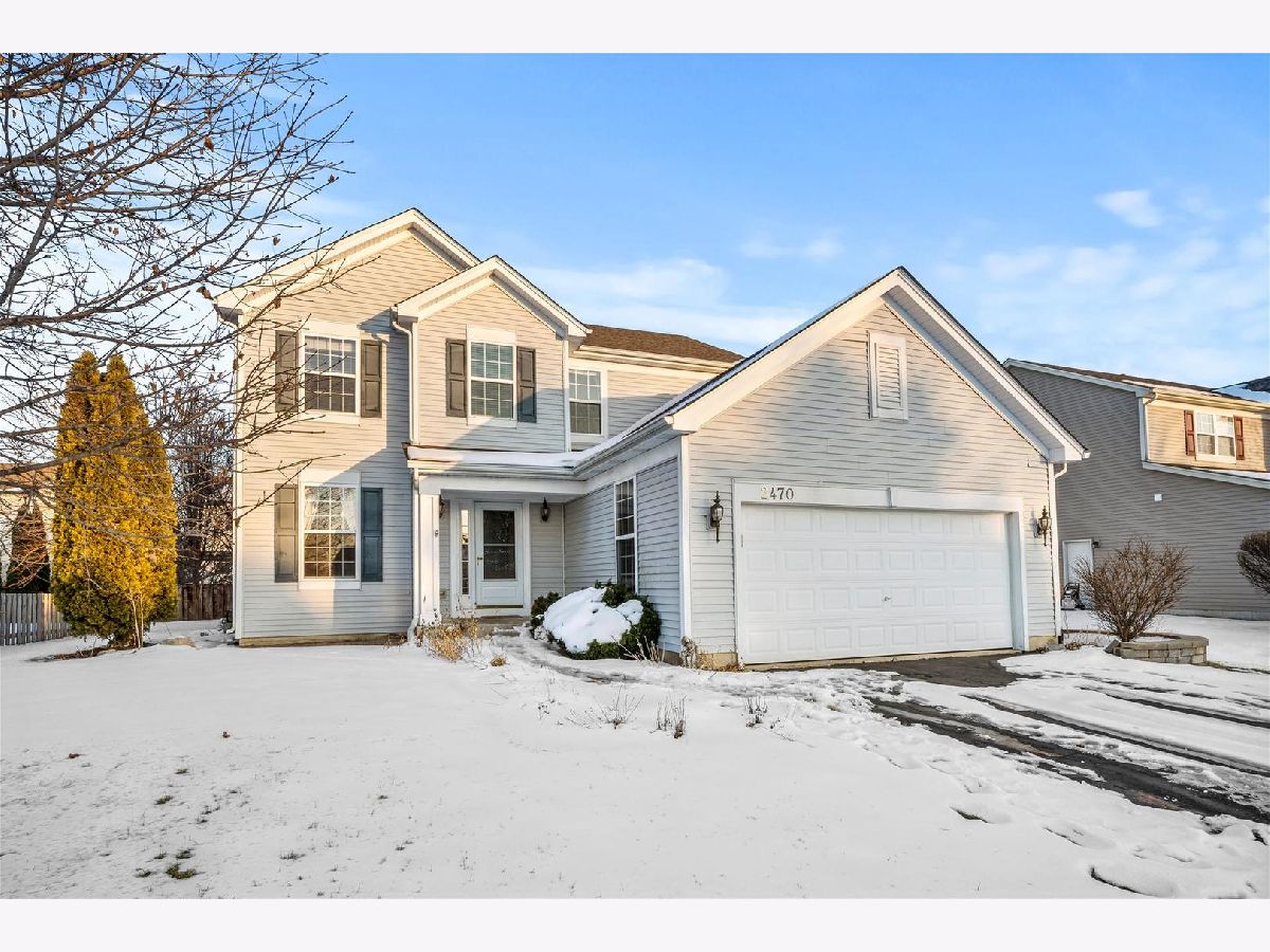 Homes & Townhomes Rented Blackberry Crossing Montgomery Illinois, 2470 Simon