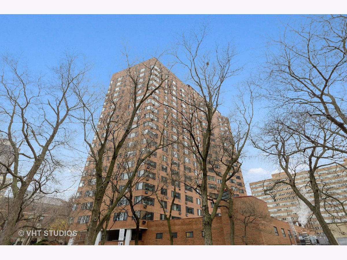 Condominiums Sold Darien Condominium Chicago Illinois, 3100 Lake Shore