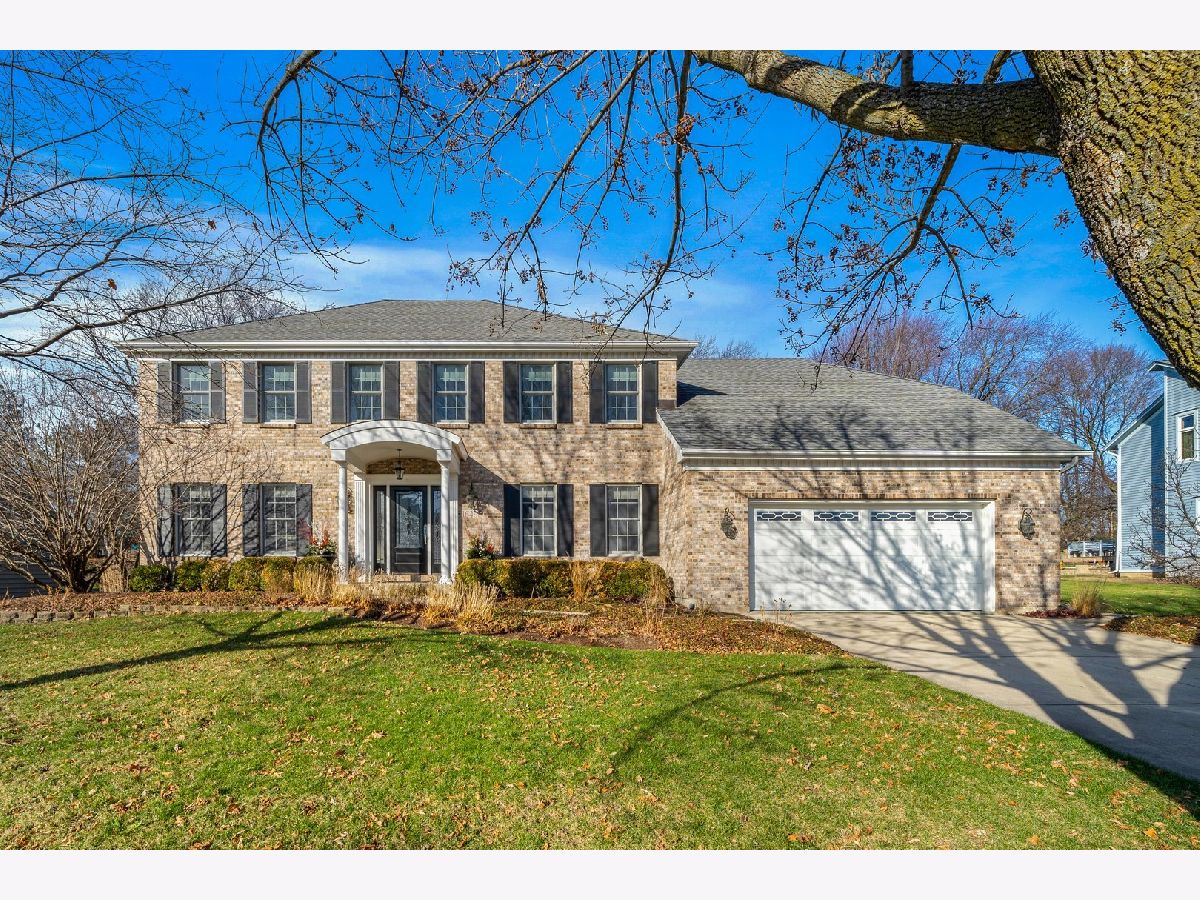 Homes Sold Allendale Geneva Illinois, 1649 Pheasant Run