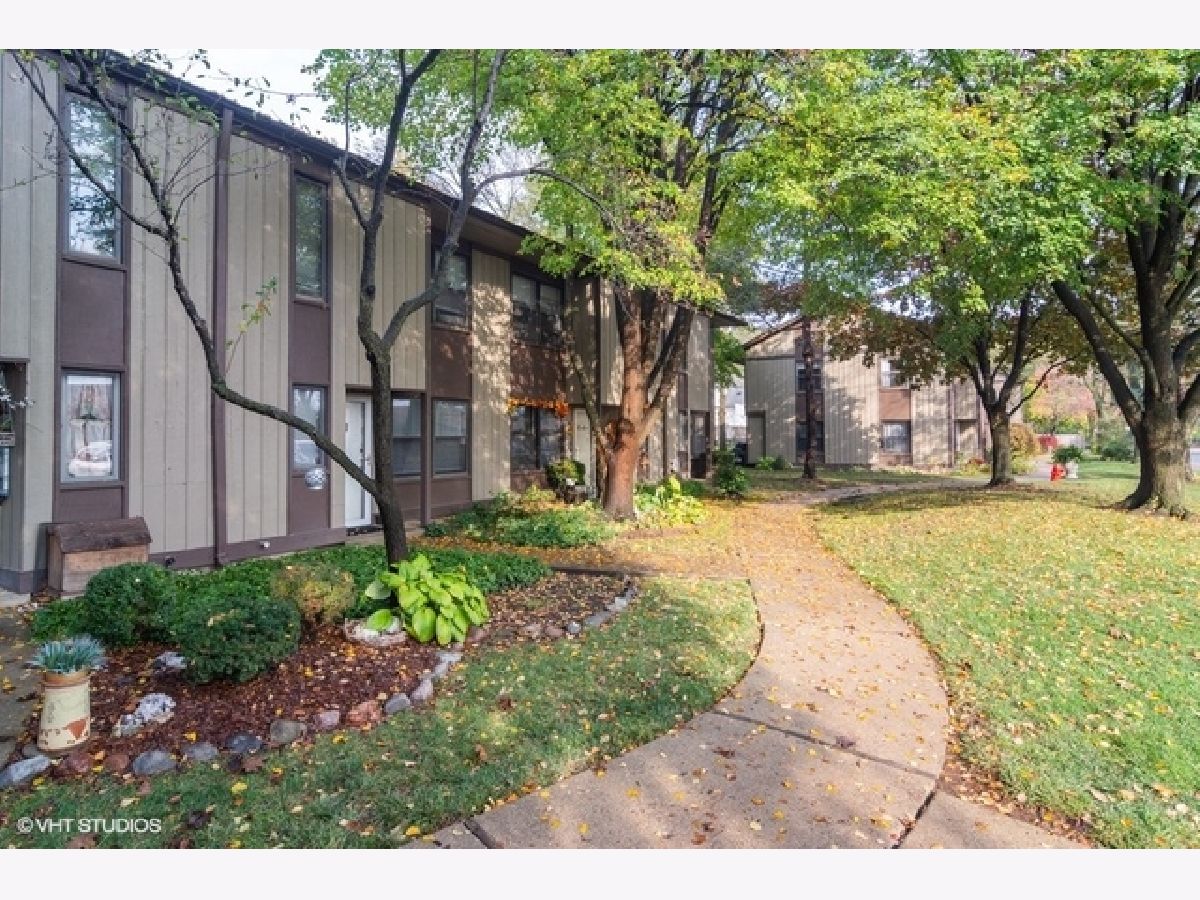 Townhomes Sold Barrington Townhomes Barrington Illinois, 610 Hough