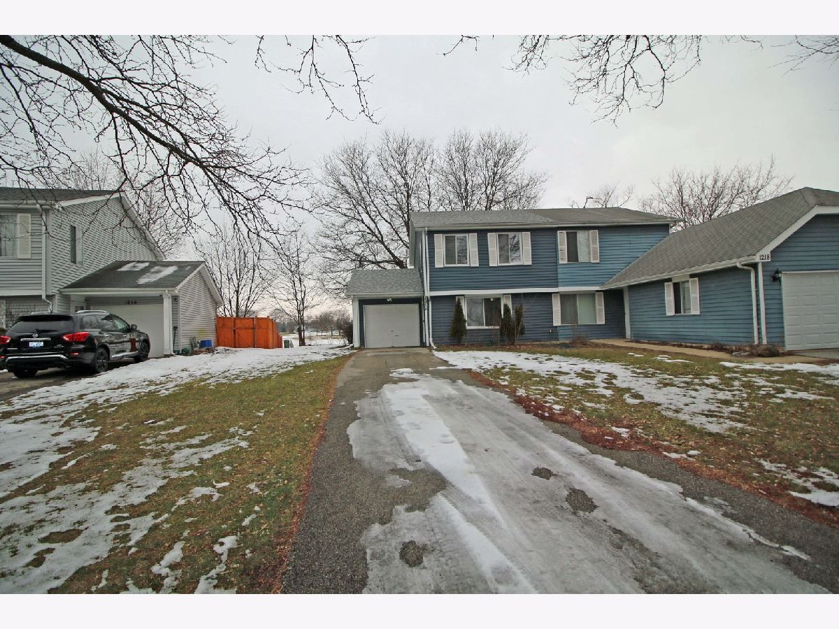 Townhomes Sold Eagle Trace Aurora Illinois, 1216 Andover