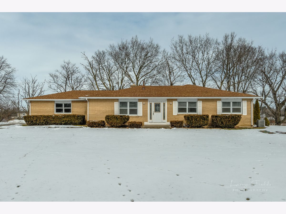Homes Sold Buck Lake Somonauk Illinois, 15119 Fawn