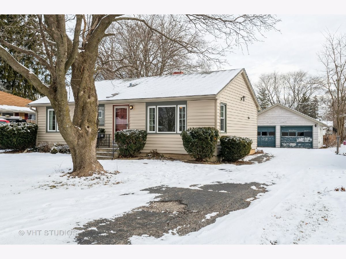 Homes Sold Lake Zurich Highlands Lake Zurich Illinois, 318 Meadow