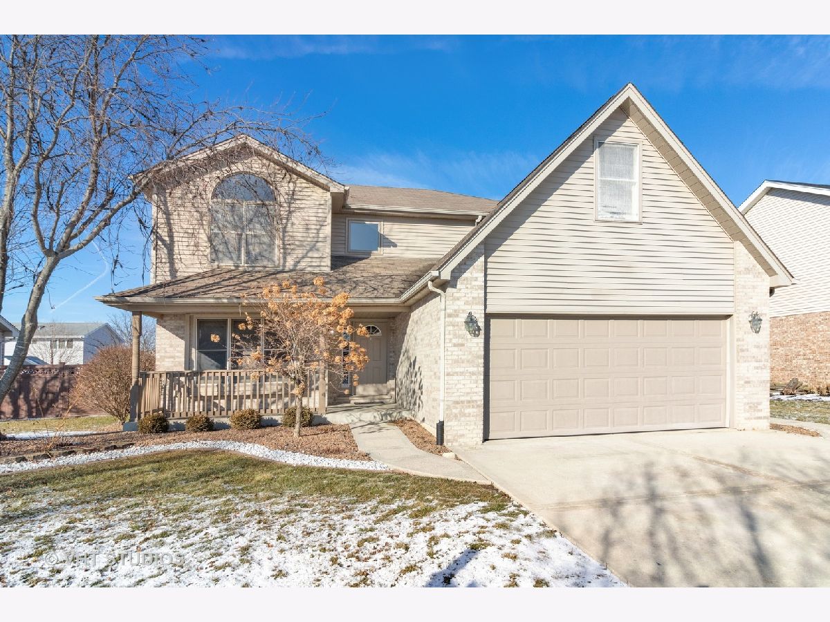 Homes Sold Cherry Hill Meadows New Lenox Illinois, 2831 Ferro