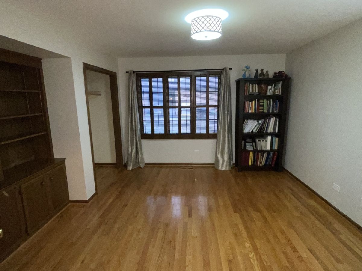 Homes Sold Burr Oaks Glen North Burr Ridge Illinois, 11438 Ridgewood