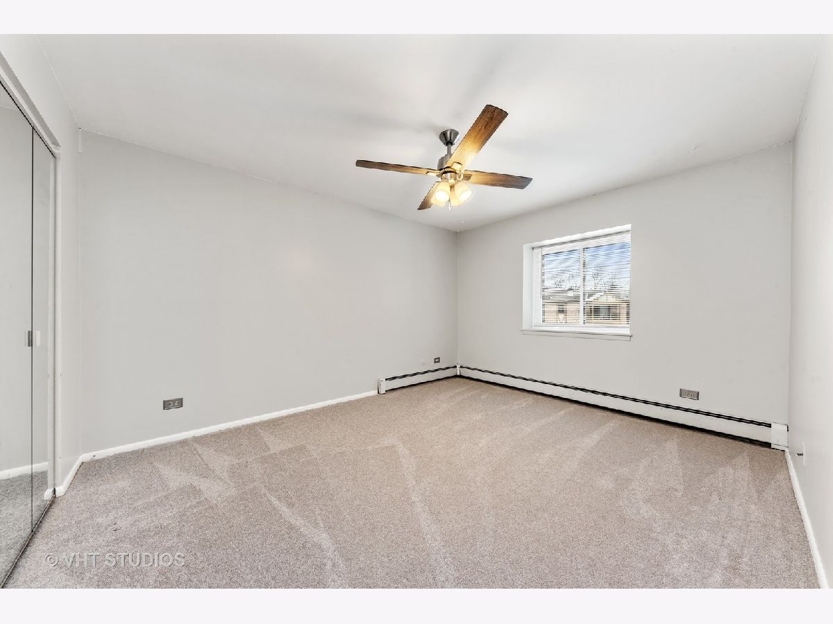 Condominiums Sold Church Creek Arlington Heights Illinois, 811 Dwyer