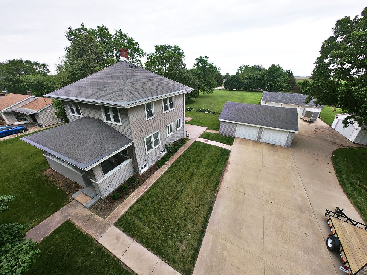  Sold Elliott Illinois, 140 Midway